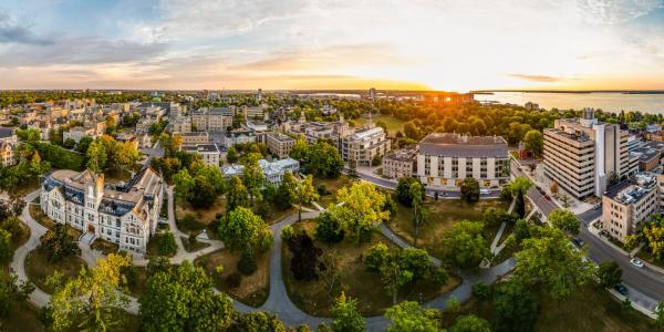 Birds eye view of Queen's University campus