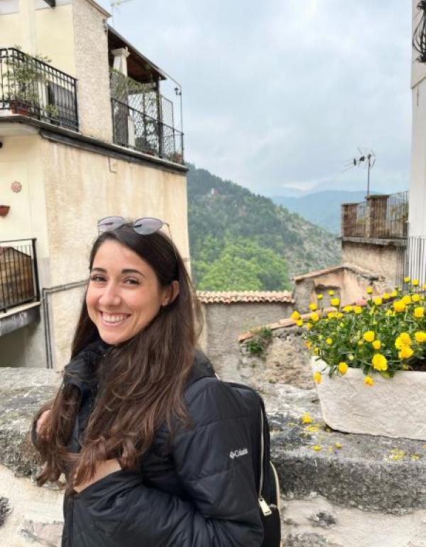 Dr.  Alessia Di Carlo