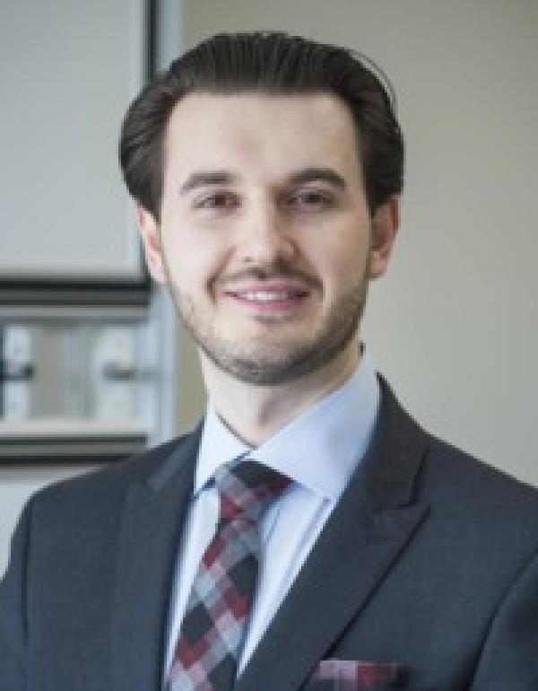 Dr.  Boris Zevin