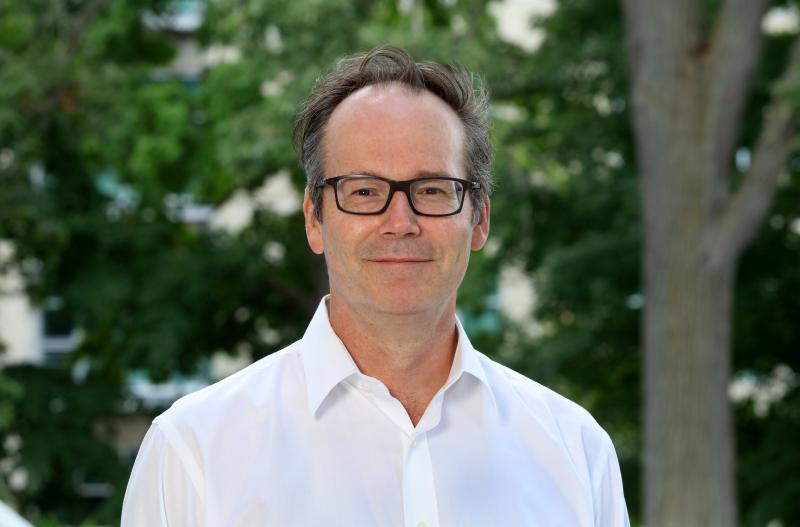 Dr. David Robertson